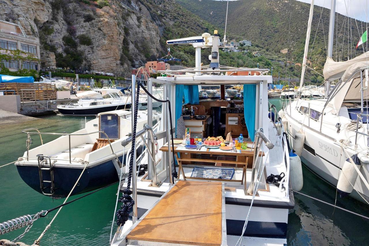 Aloha Jak'S Boat Alassio Luaran gambar