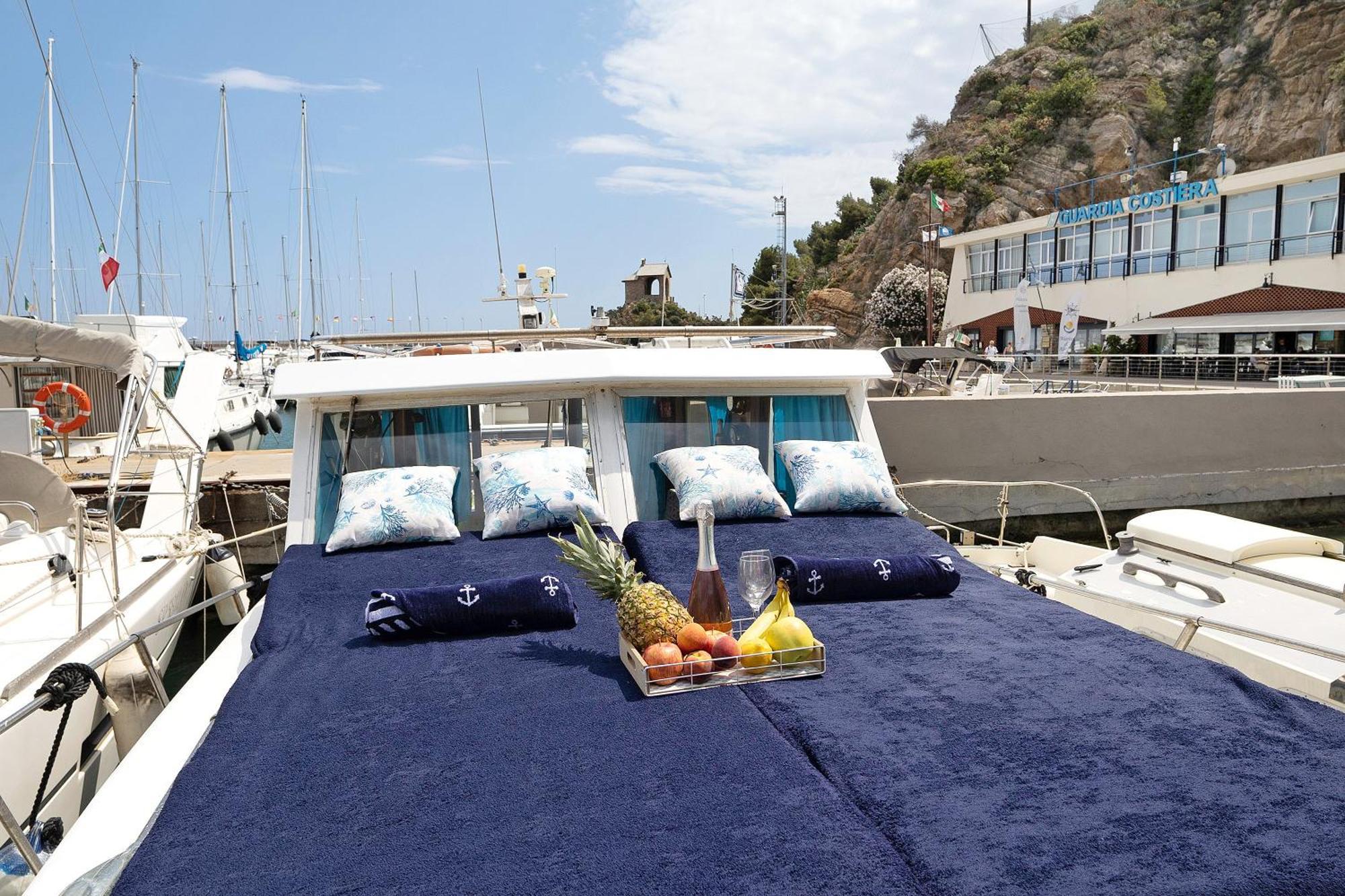 Aloha Jak'S Boat Alassio Luaran gambar